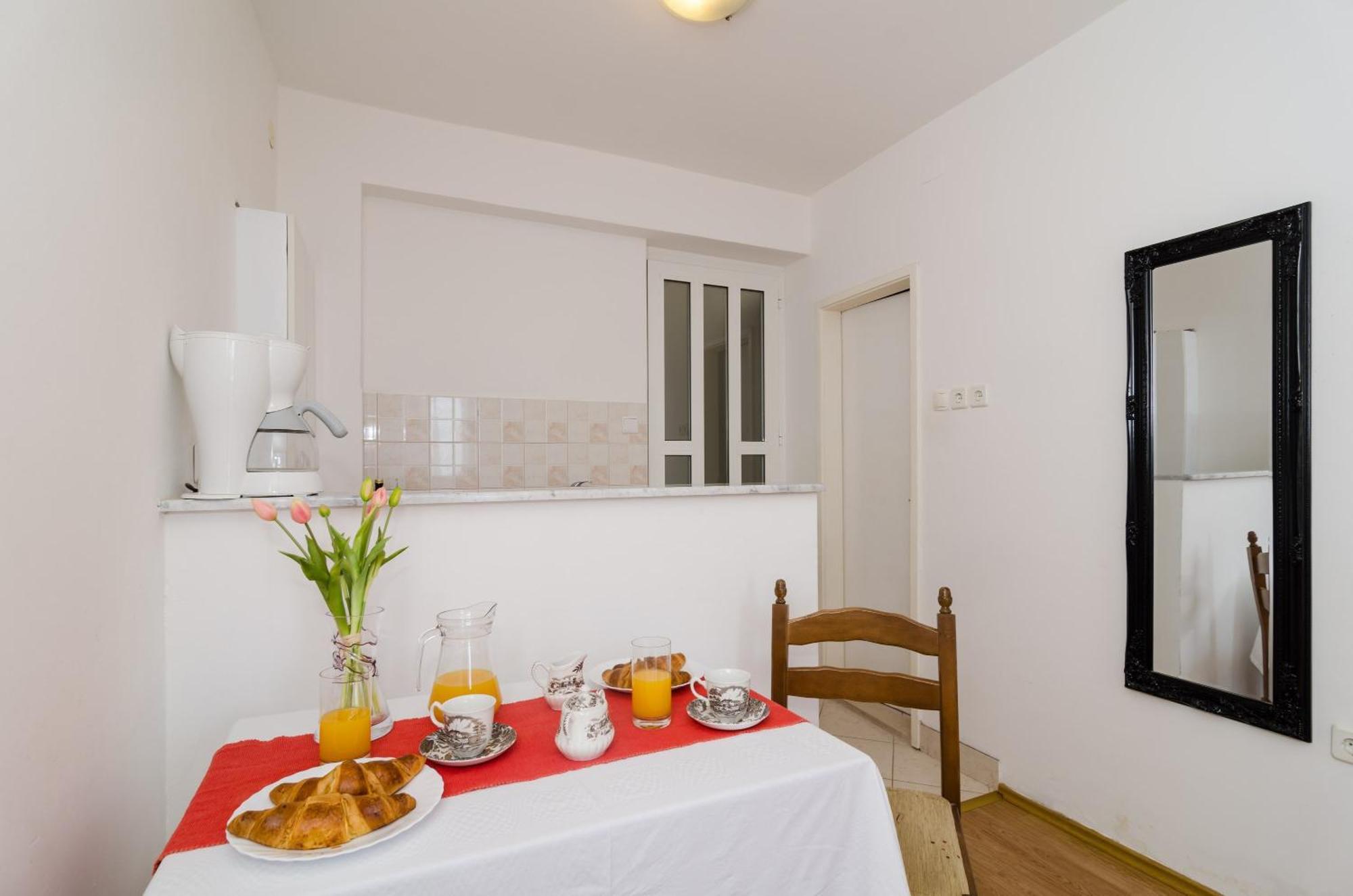 Guesthouse Home Sweet Home Dubrovnik Room photo